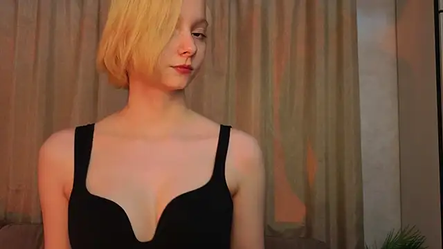 Snapshot of sweet_lynx chatting on April 2026 04:14:01 PM sweet lynx online show from April 2026 04:14:01 PM