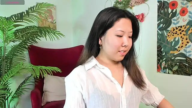 AzureMimi online show from April 2026 02:10:02 PM