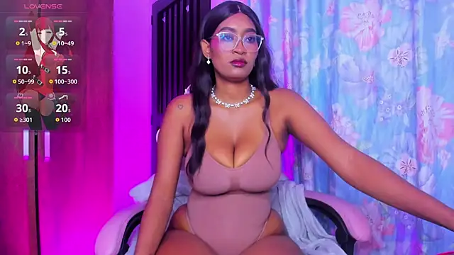 ALISSA SMITH  online show from July 2026 03:01:01 AM