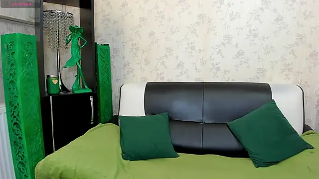 FemCupid online show from June 2026 04:48:01 AM