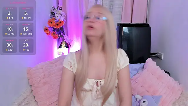 sweett fire online show from June 2026 10:34:02 PM