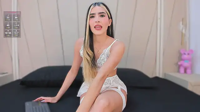 Sofia mercer online show from May 2026 04:07:02 AM