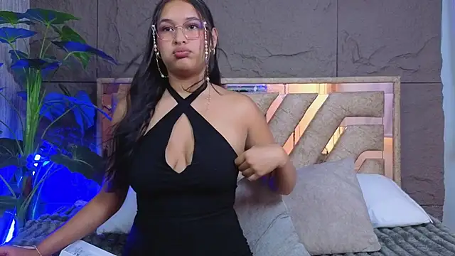 Milenka-5 online show from June 2026 07:49:02 PM