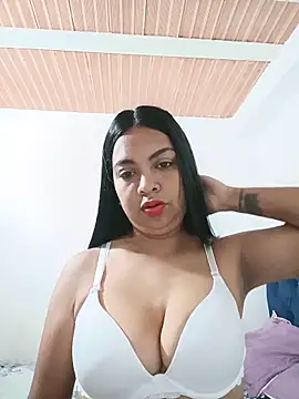 Silvana2927 online show from June 2026 01:57:01 PM