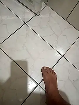 Snapshot of cheiodetesa chatting on April 2026 10:10:02 PM cheiodetesa online show from April 2026 10:10:02 PM