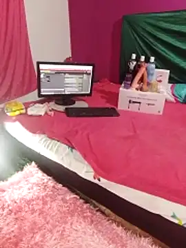 Snapshot of Kaissy_dollts chatting on April 2026 08:32:01 AM Kaissy dollts online show from April 2026 08:32:01 AM