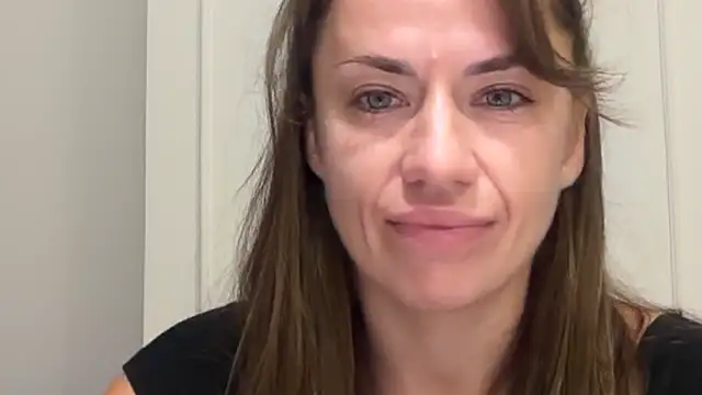 Snapshot of missRorian chatting on April 2026 04:58:02 PM missRorian online show from April 2026 04:58:02 PM