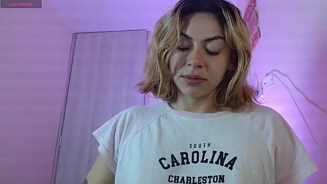 aprildumont online show from July 2026 10:30:01 AM