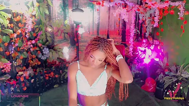 Snapshot of Cris__brown chatting on April 2026 03:18:02 AM Cris brown online show from April 2026 03:18:02 AM