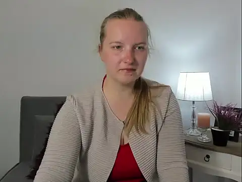 Snapshot of RoseTeacherX chatting on April 2026 05:05:02 PM RoseTeacherX online show from April 2026 05:05:02 PM