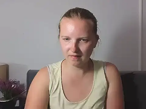 Snapshot of RoseTeacherX chatting on May 2026 05:19:02 PM RoseTeacherX online show from May 2026 05:19:02 PM