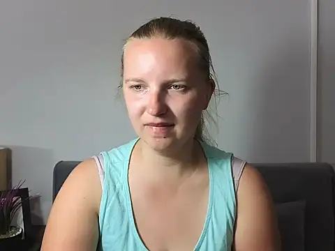 Snapshot of RoseTeacherX chatting on May 2026 05:10:02 PM RoseTeacherX online show from May 2026 05:10:02 PM