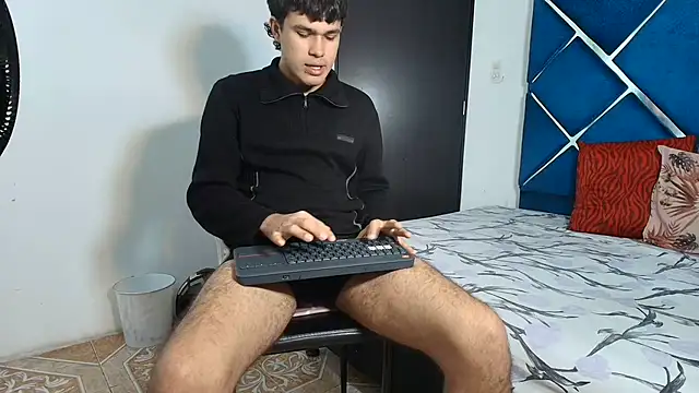 EdwinBoys online show from July 2026 01:47:02 PM