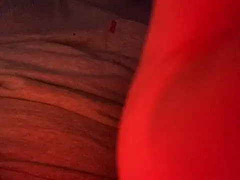 EffefferRm00 online show from April 2026 09:37:02 PM