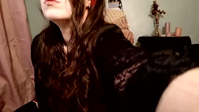 missclochette online show from June 2026 12:30:01 PM