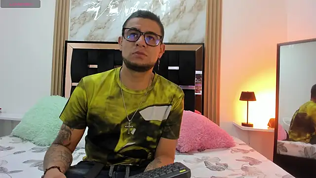 Nickk 21  online show from May 2026 01:40:01 PM