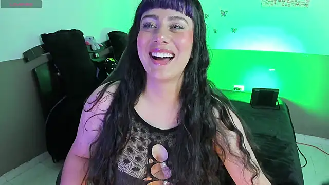 Snapshot of Cataleya_Blare chatting on May 2026 01:55:01 AM Cataleya Blare online show from May 2026 01:55:01 AM