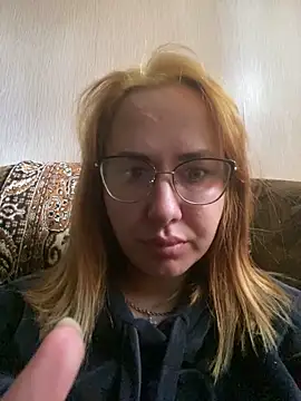 Melissa lissa  online show from April 2026 10:44:01 AM