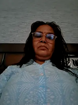 Shalini3456 online show from April 2026 04:49:02 AM