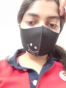 Snapshot of simran_rathore chatting on June 2026 03:39:02 PM simran rathore online show from June 2026 03:39:02 PM
