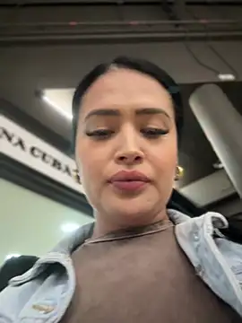 Snapshot of Sara_fun chatting on March 2025 03:23:02 PM Sara fun online show from March 2025 03:23:02 PM