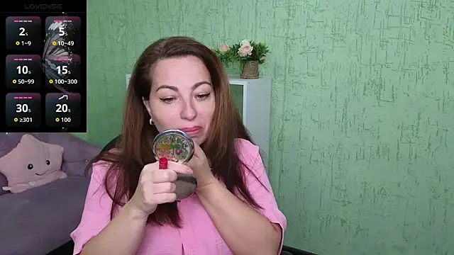Zoe Zephyr online show from May 2026 05:27:01 AM