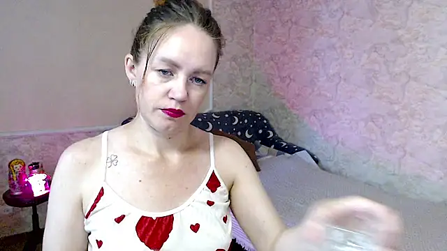 Fern Lust online show from July 2026 07:32:02 AM