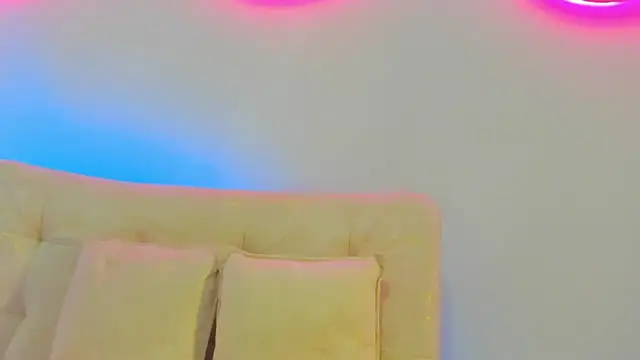 VenusBlazzer online show from May 2026 11:50:02 AM