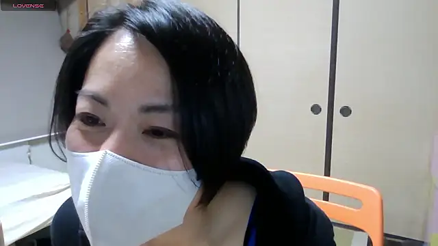 Snapshot of rin2432 chatting on May 2026 02:13:02 PM rin2432 online show from May 2026 02:13:02 PM