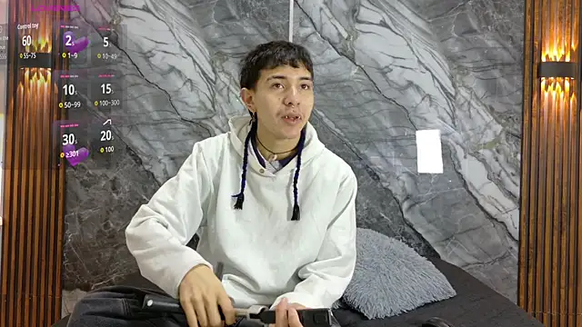 NoahWalker   online show from June 2026 11:01:02 AM