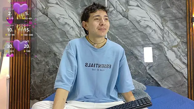 NoahWalker   online show from June 2026 10:52:02 AM