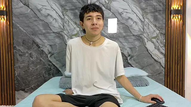 NoahWalker   online show from July 2026 11:15:02 AM