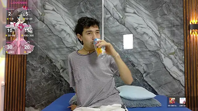 NoahWalker   online show from July 2026 11:02:01 AM