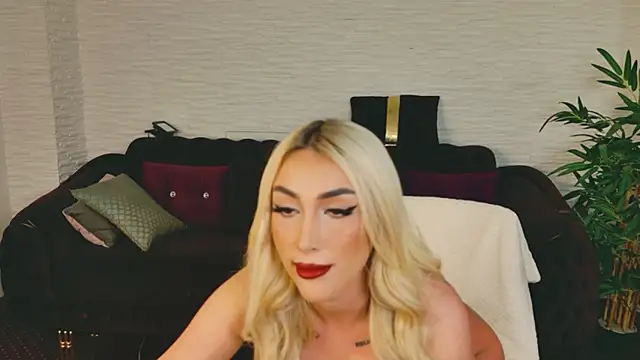 BlondieXStar online show from April 2026 08:23:01 PM