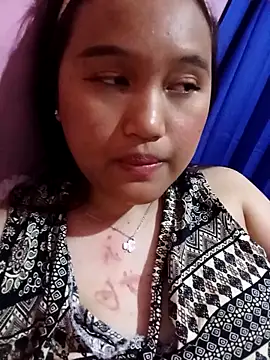 heyitsnana online show from April 2026 08:20:02 PM