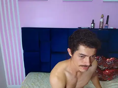 taylor Stele online show from May 2026 04:12:01 PM