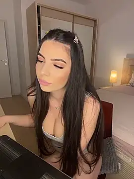 CandyElla  online show from May 2026 01:27:02 PM