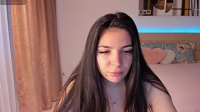 CandyElla  online show from August 2026 03:11:01 PM