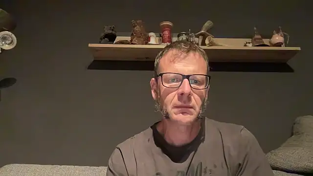 Snapshot of o_florian_o1 chatting on June 2026 08:11:02 PM o florian o1 online show from June 2026 08:11:02 PM