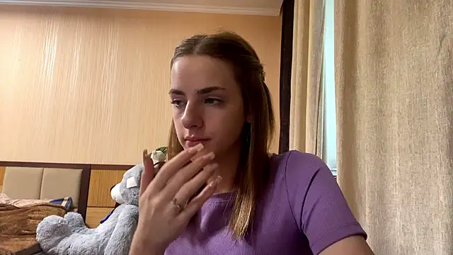 Snapshot of selianderol chatting on July 2026 07:35:02 AM selianderol online show from July 2026 07:35:02 AM