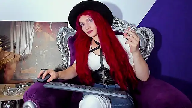 Snapshot of MistressKasandra chatting on June 2026 05:37:01 PM MistressKasandra online show from June 2026 05:37:01 PM