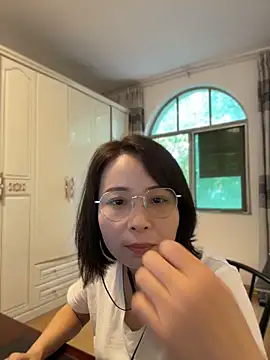 lisha521 online show from June 2026 01:39:01 AM