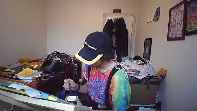 JohnnyMoves online show from May 2026 01:04:02 PM