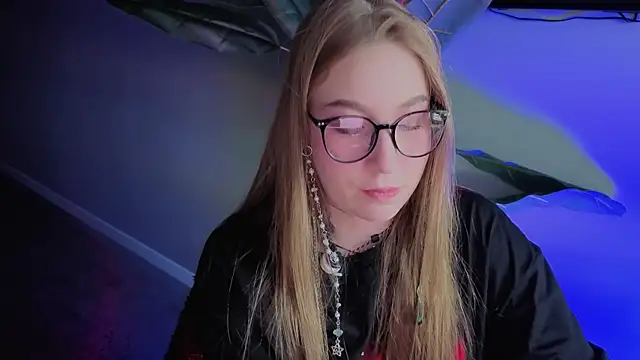 ShowmeYourfetish online show from May 2026 03:03:02 AM