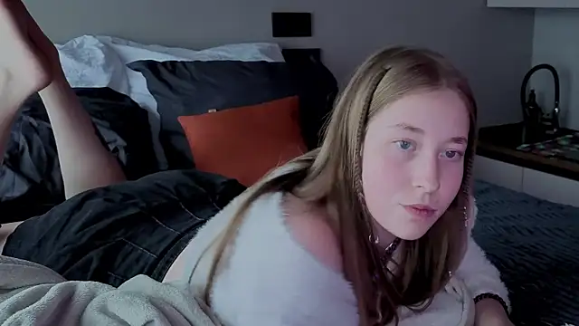 ShowmeYourfetish online show from June 2026 07:03:01 AM