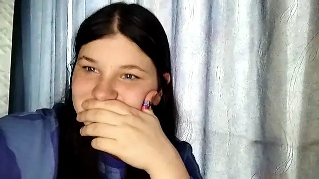 BeatriceMolands online show from May 2026 12:21:01 PM