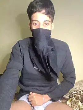arabic boy hot online show from April 2026 06:45:01 PM