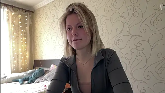 Tonya Silva online show from April 2026 04:00:01 PM