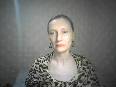 LunaBelle8 online show from April 2026 06:03:02 PM