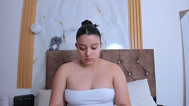 samantha  cruz online show from May 2026 12:11:02 PM